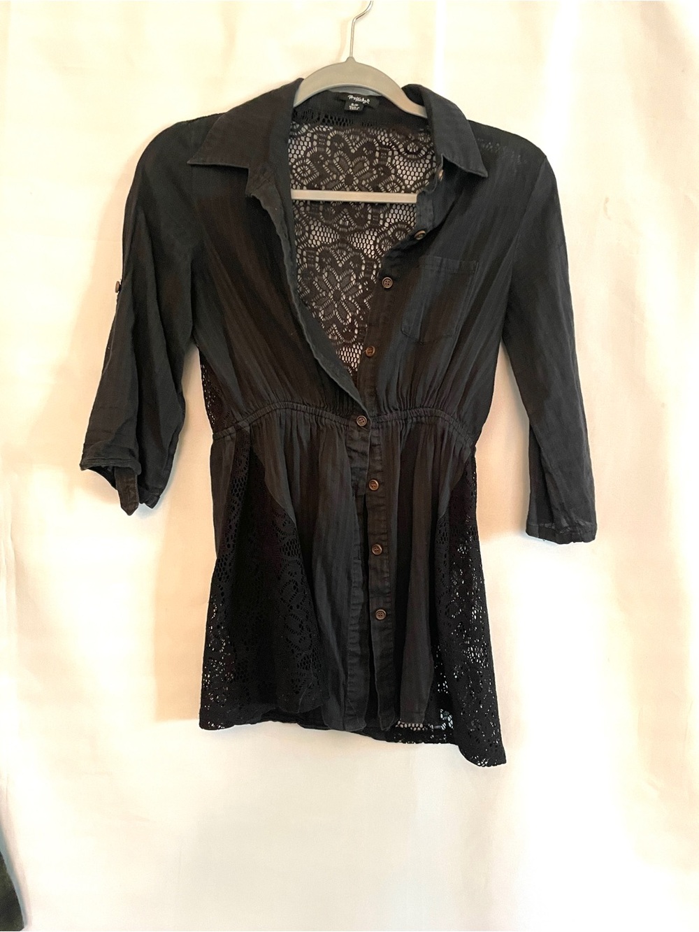 Rhapsody Women's Black Lace-Back Button Front Top small